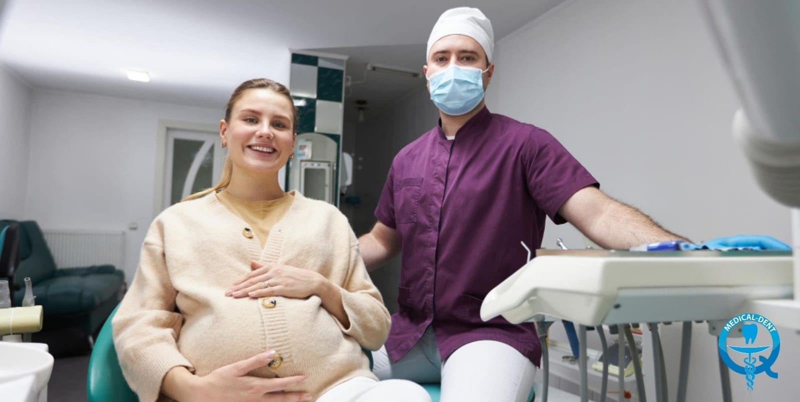 Pacjentka w ciąży w gabinecie stomatologicznym