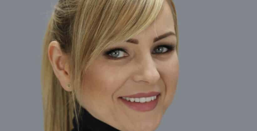Smile Transformations Birmingham - Dr Kamila Szuberska EMAX