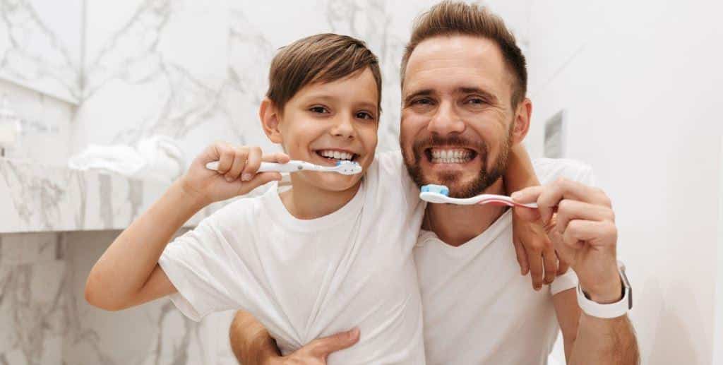 How to encourage your child to brush his teeth