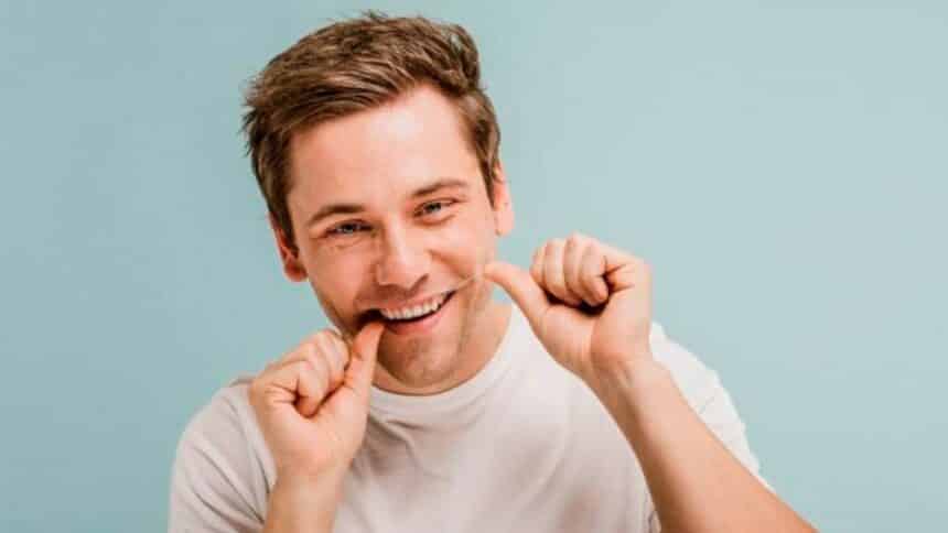 How do you floss your teeth and why is it so important? How do you floss your teeth and why is it so important?